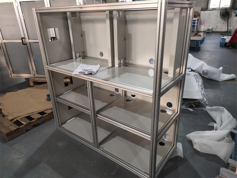 国产猛男GAYB0Y1麻豆设备机柜