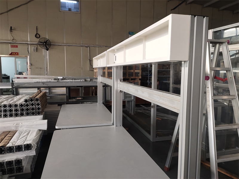 工业国产猛男GAYB0Y1麻豆流水线工作台