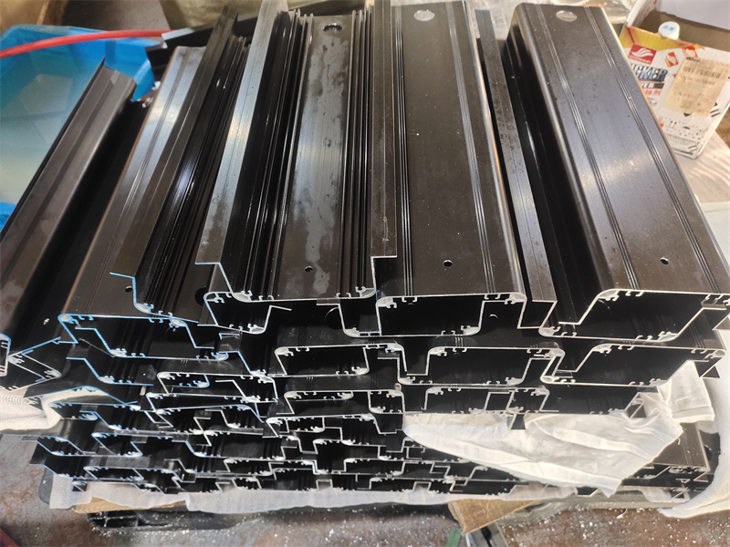 国产猛男GAYB0Y1麻豆切割CNC深加工