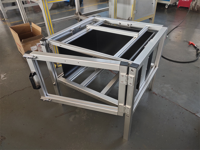 国产猛男GAYB0Y1麻豆工业设备机柜